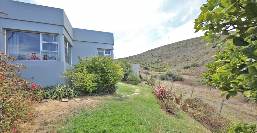 4 Bedroom Property for Sale in Plattekloof Western Cape